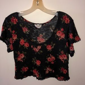 L.A. Hearts Flower top